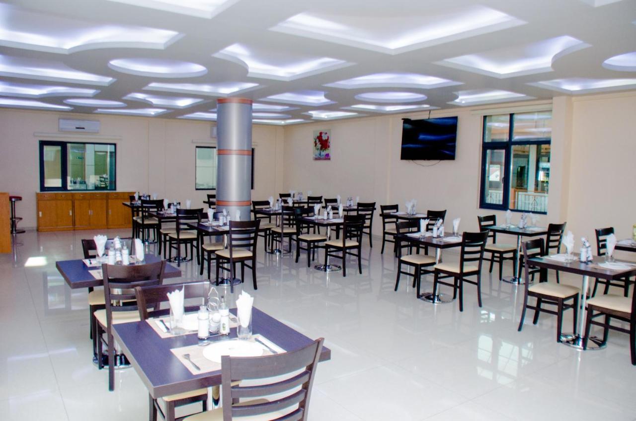Hotel Platinum Kinshasa Exterior foto